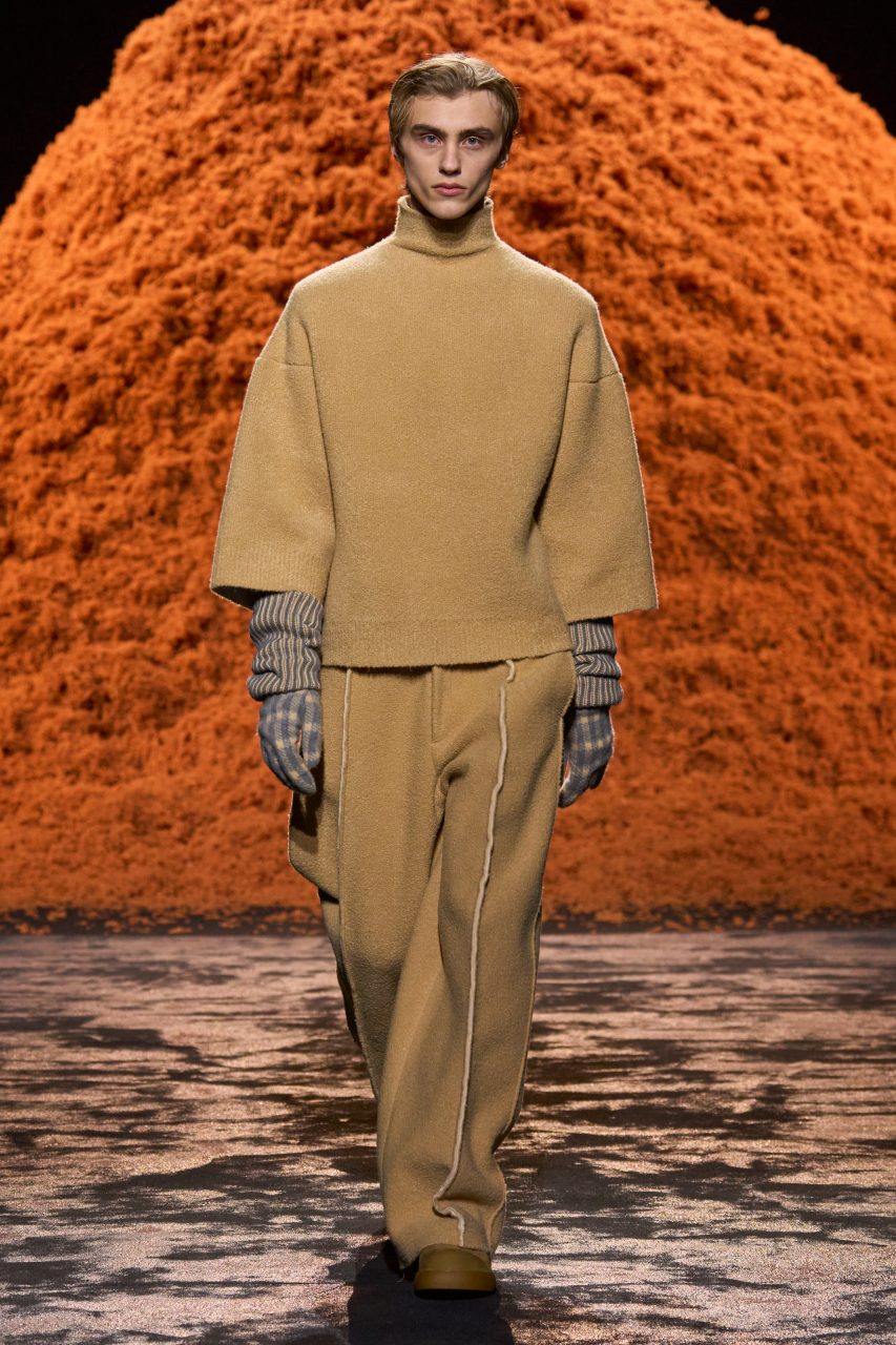Look 1