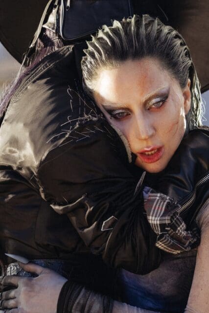 Lady Gaga 《Disease》MV 釋出!將回歸黑暗流行時代美學⋯⋯?